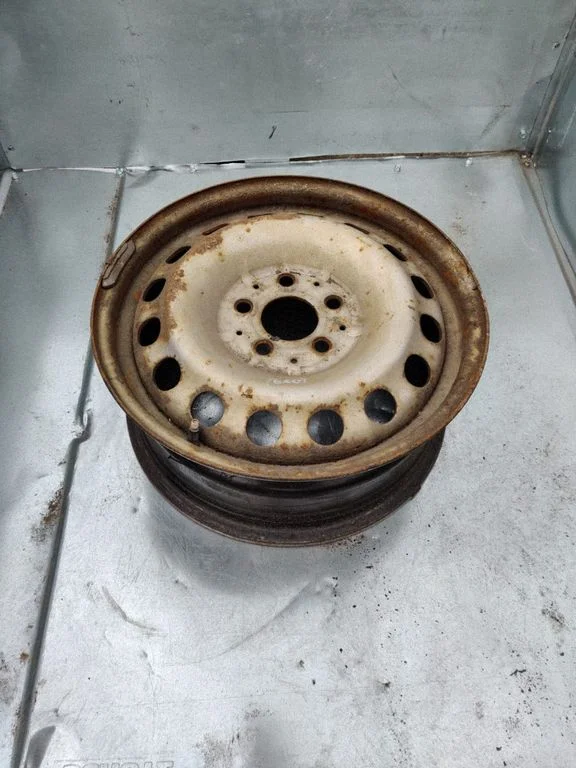 R12 alloy rim