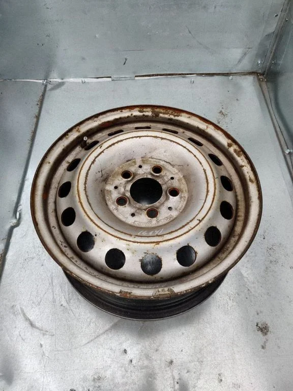 R12 alloy rim
