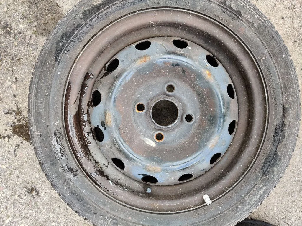 R12 alloy rim – Toyota Yaris Verso (1999-2005)