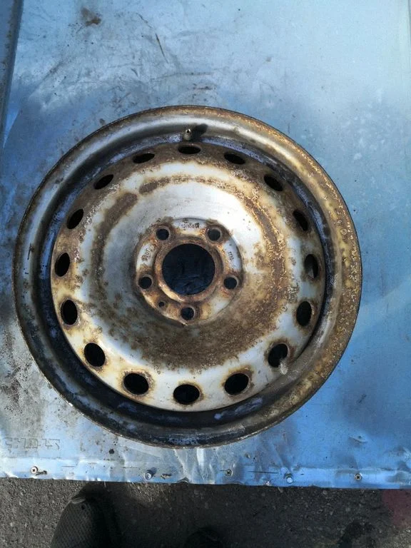 R12 alloy rim