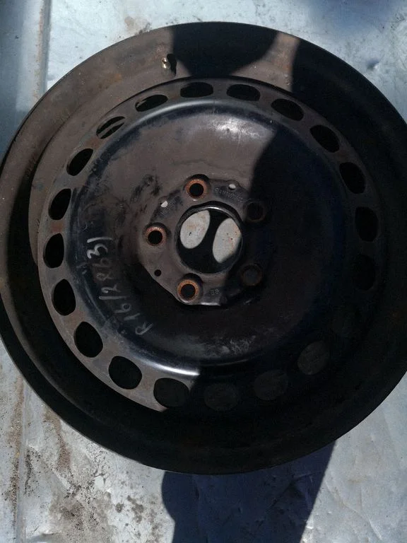 R12 alloy rim – Mercedes-Benz B-Class W245 (2005-2011)
