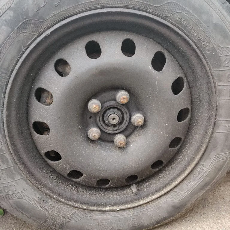 R12 alloy rim