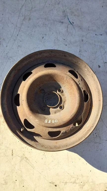 R12 alloy rim – Peugeot 406 (1999-2006)