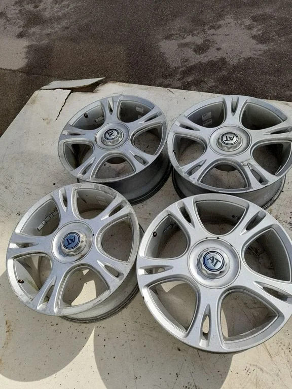 R12 alloy rim – Suzuki Grand Vitara I (1998-2005)