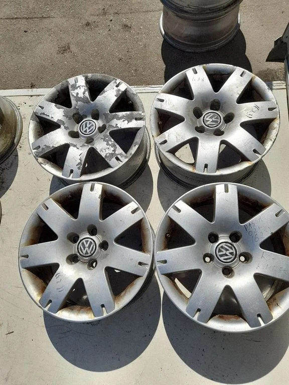R12 alloy rim – Volkswagen Passat B5.5 (2001-2005)
