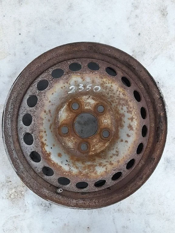 R12 alloy rim – Volkswagen Transporter - Caravelle T5 (2003-2015)