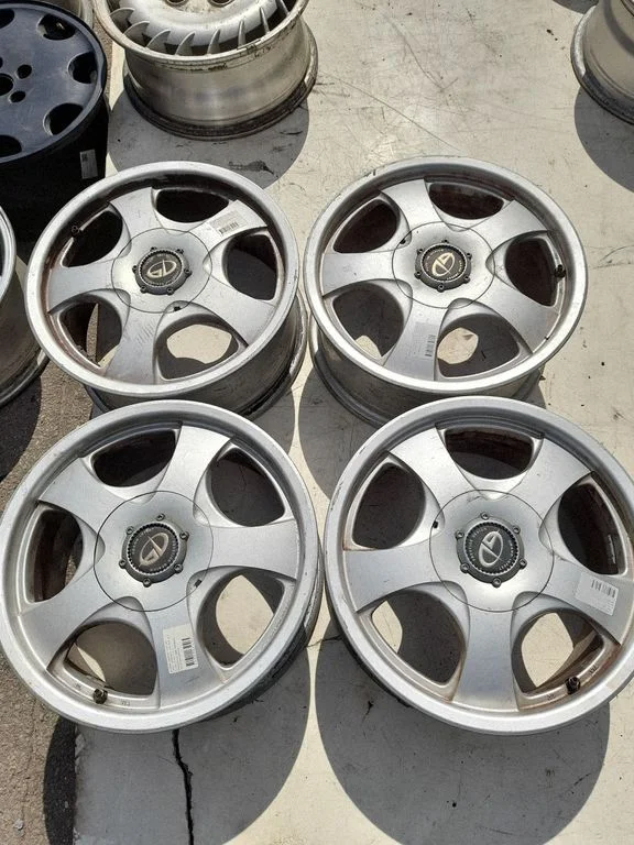 R12 alloy rim