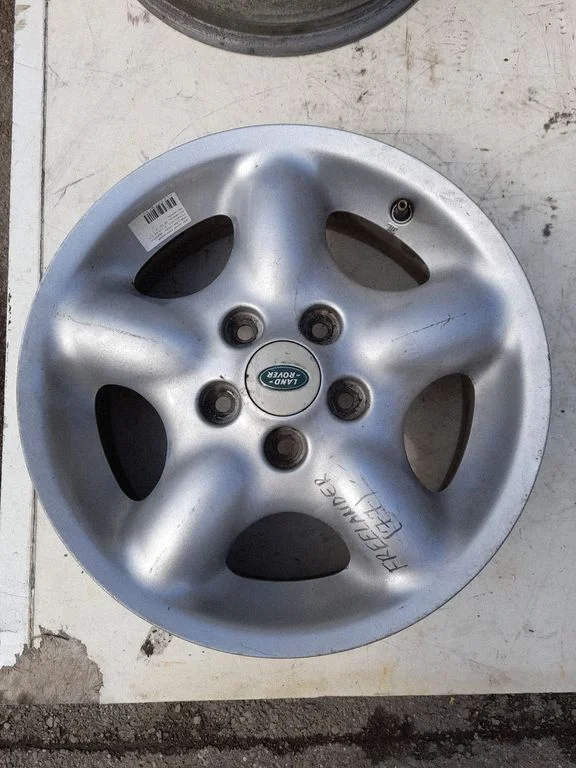 R12 alloy rim – Land Rover Freelander (1996-2006)