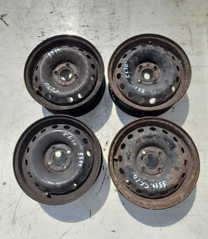 R12 alloy rim – Renault Clio II (2001-2005)