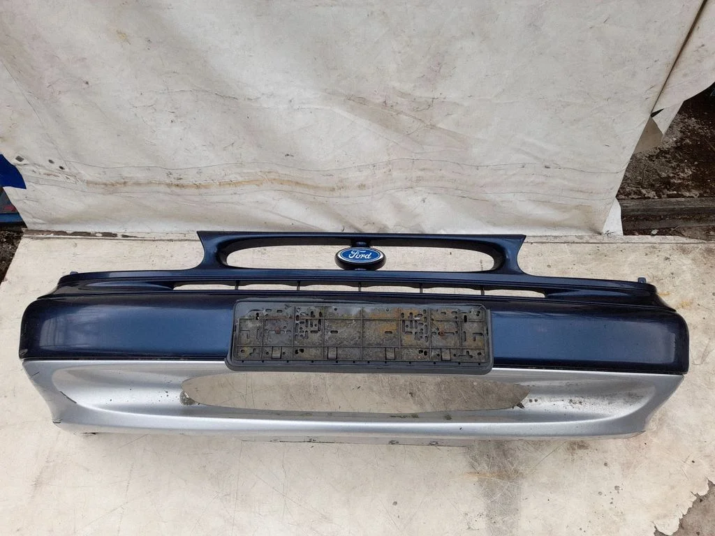 Front bumper F58B17D957 – Ford Windstar (1994-1998)