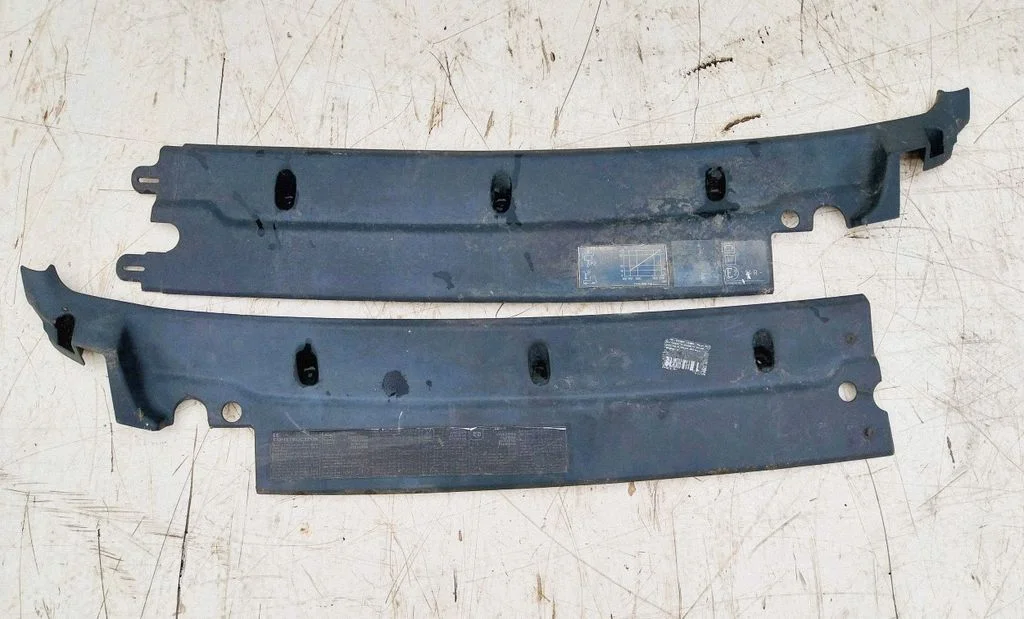Wiper trim – Opel Movano A (1998-2010)