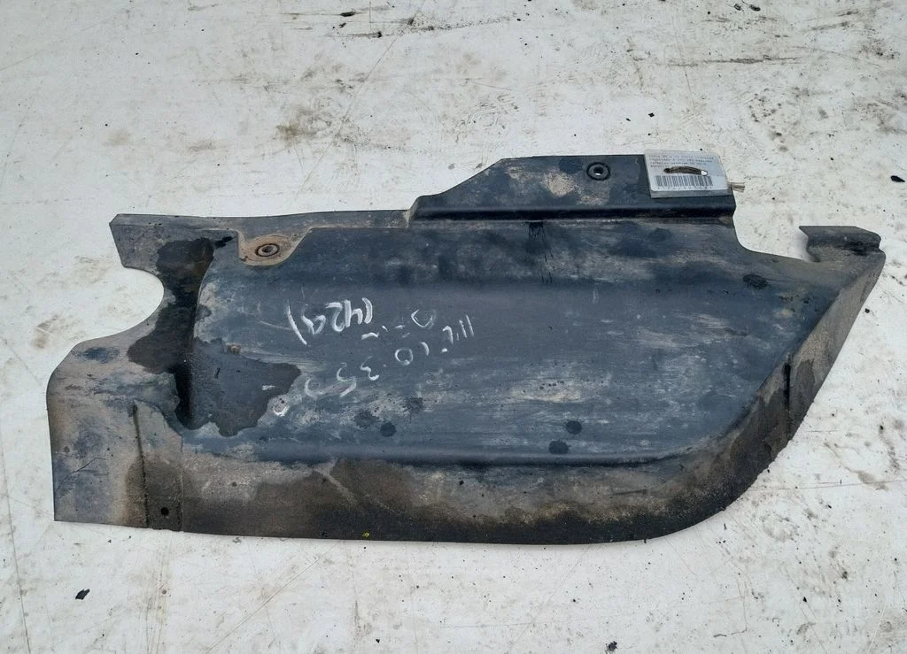 Engine splash shield/under tray – Iveco Daily 3rd gen (2000-2006)