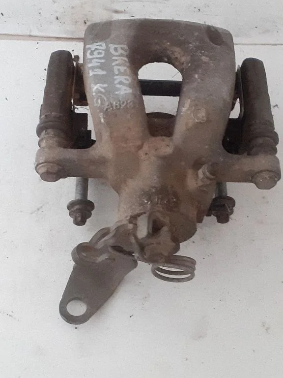 Tagumine pidurisadul A823