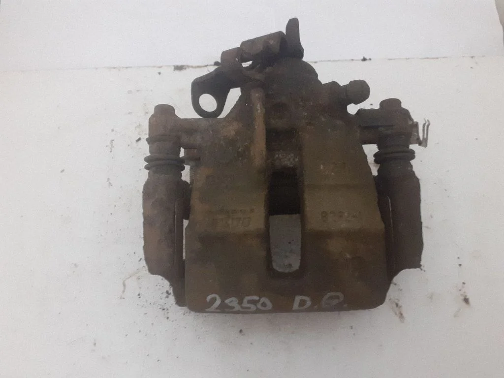 Rear brake caliper 7H0615424A