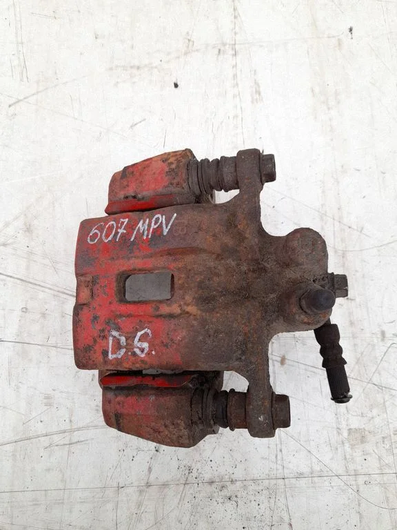 Rear brake caliper LEY42698X – Mazda MPV II LW (1999-2007)