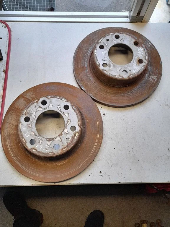Tagumine piduriketas 7186309