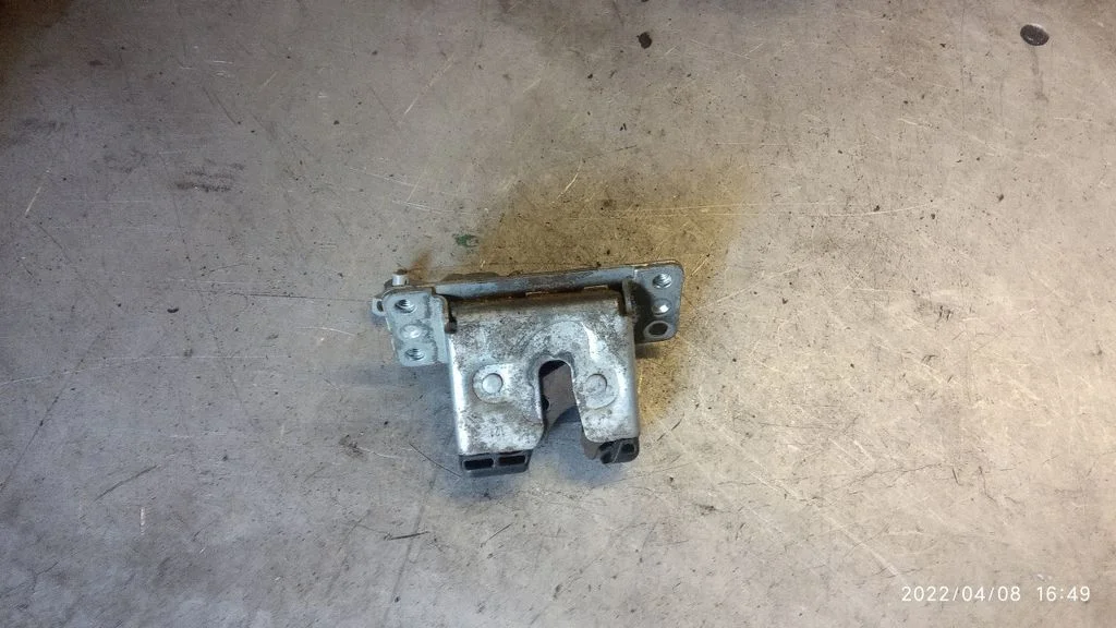 Tailgate/trunk/boot lock/catch/latch 90590957