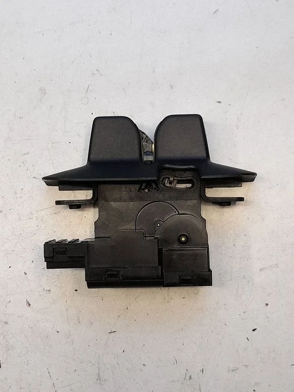 Tailgate/trunk/boot lock/catch/latch 6200229953