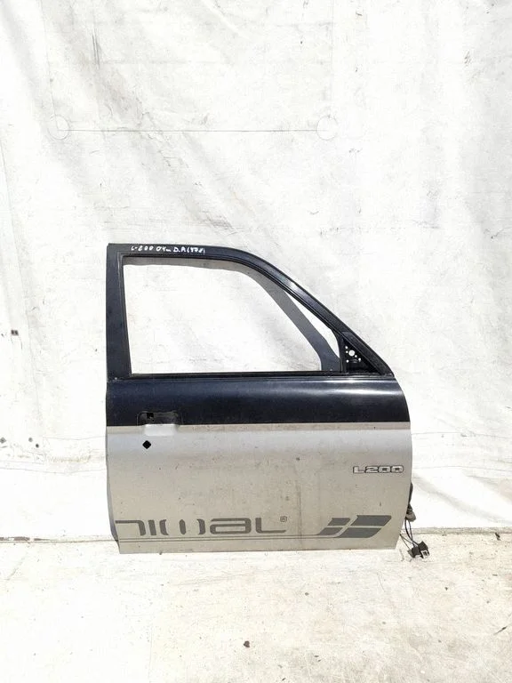 Front door – Mitsubishi L200 (1996-2006)