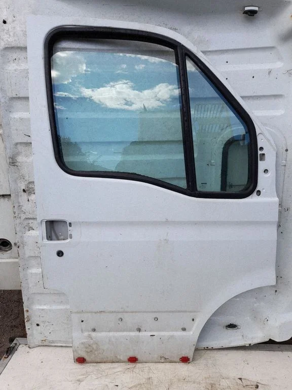 Priekšējās durvis – Iveco Daily 3rd gen (2000-2006)