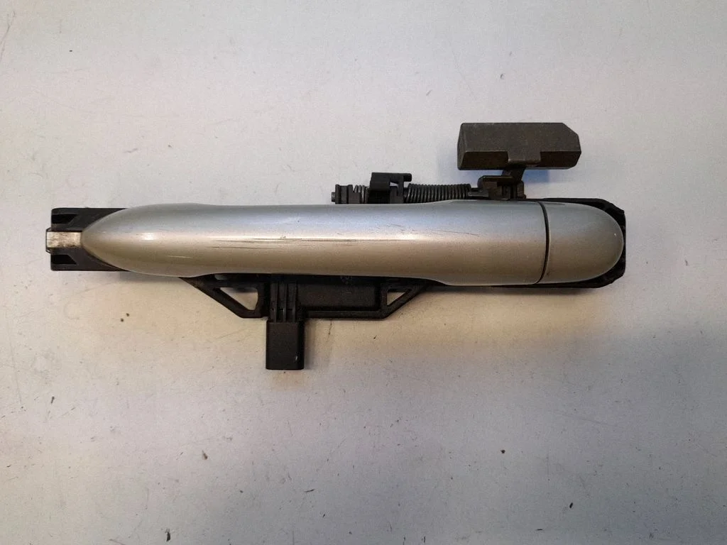 Front door exterior handle LEFTBACK