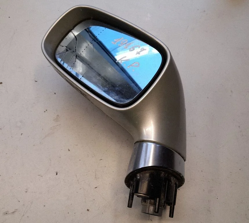 Front door electric wing mirror E9014155
