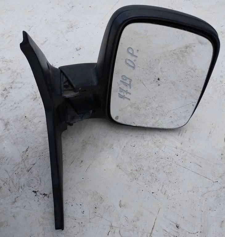 Front door electric wing mirror 701857508F