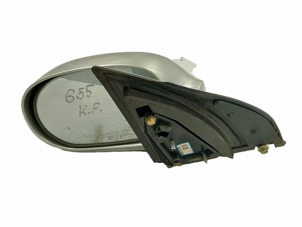 Front door electric wing mirror