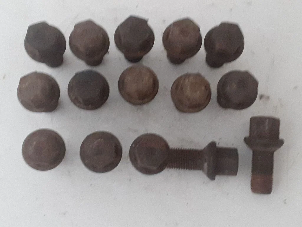 Nuts/bolts A0009904907