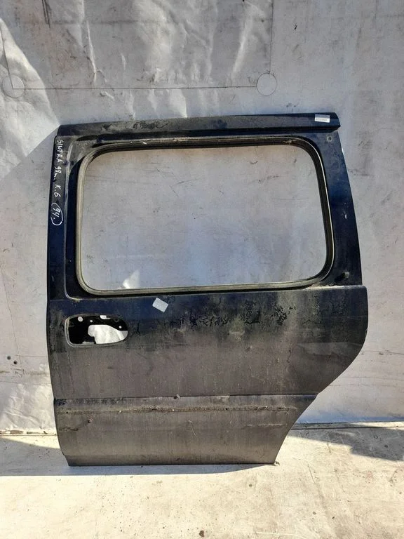 Priekšējā augšējā eņģe 12529767 – Opel Sintra (1996-1999)