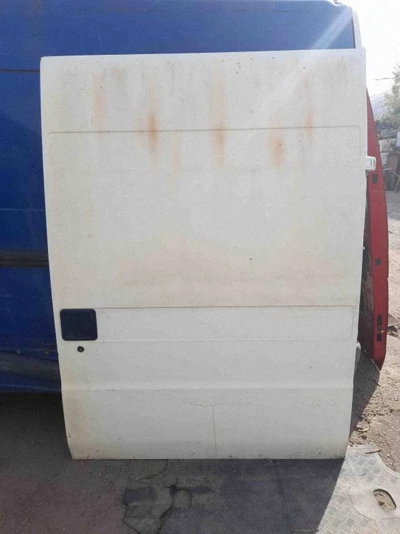 Priekšējā augšējā eņģe – Peugeot Boxer (1994-2002)
