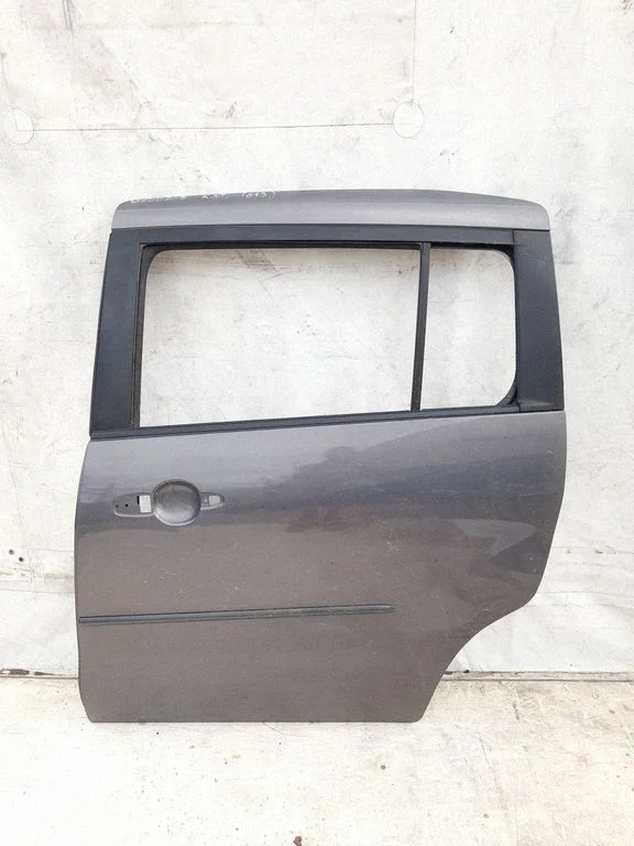 Priekšējā augšējā eņģe – Mazda 5 (2005-2010)