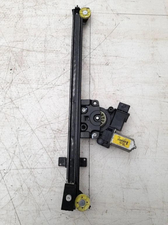 Front door electric window regulator – Fiat Ducato (2007-2014)