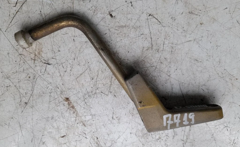 Sliding door upper roller guide/hinge 701843440