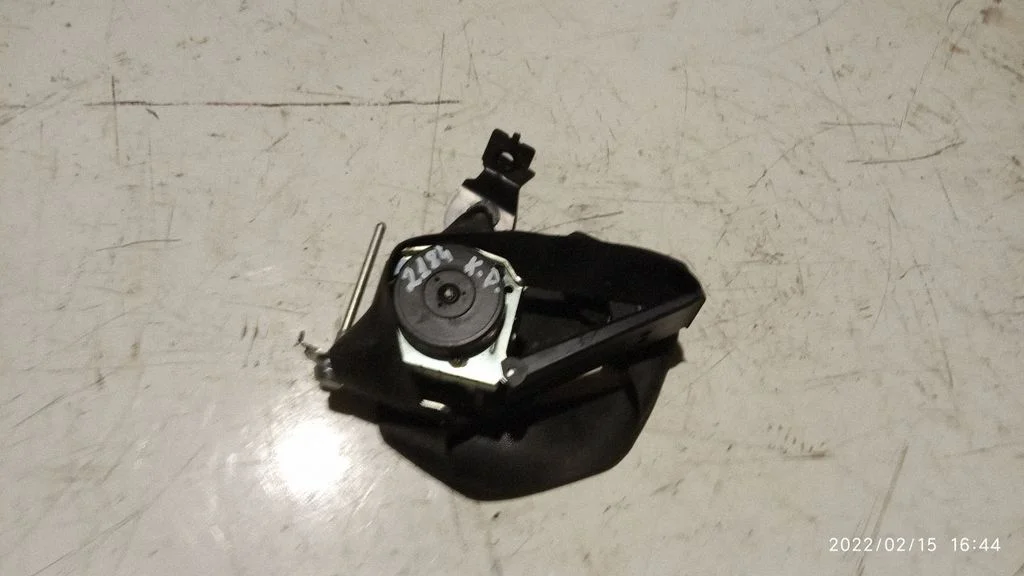 Front seatbelt – Opel Zafira B (2005-2014)