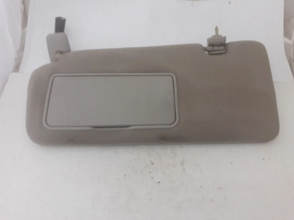 Osłona przeciwsłoneczna 852104D360TW