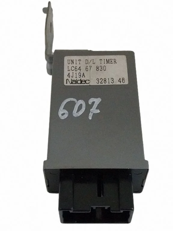 Other devices LC6467830 – Mazda MPV II LW (1999-2007)