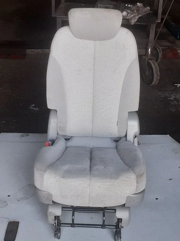 Kanapa tylna 893004D220KS2