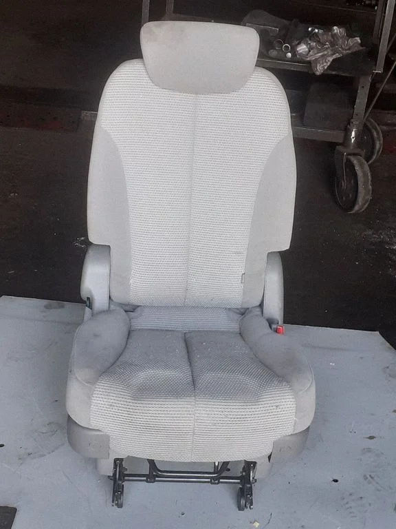 Kanapa tylna 892004D220KS2