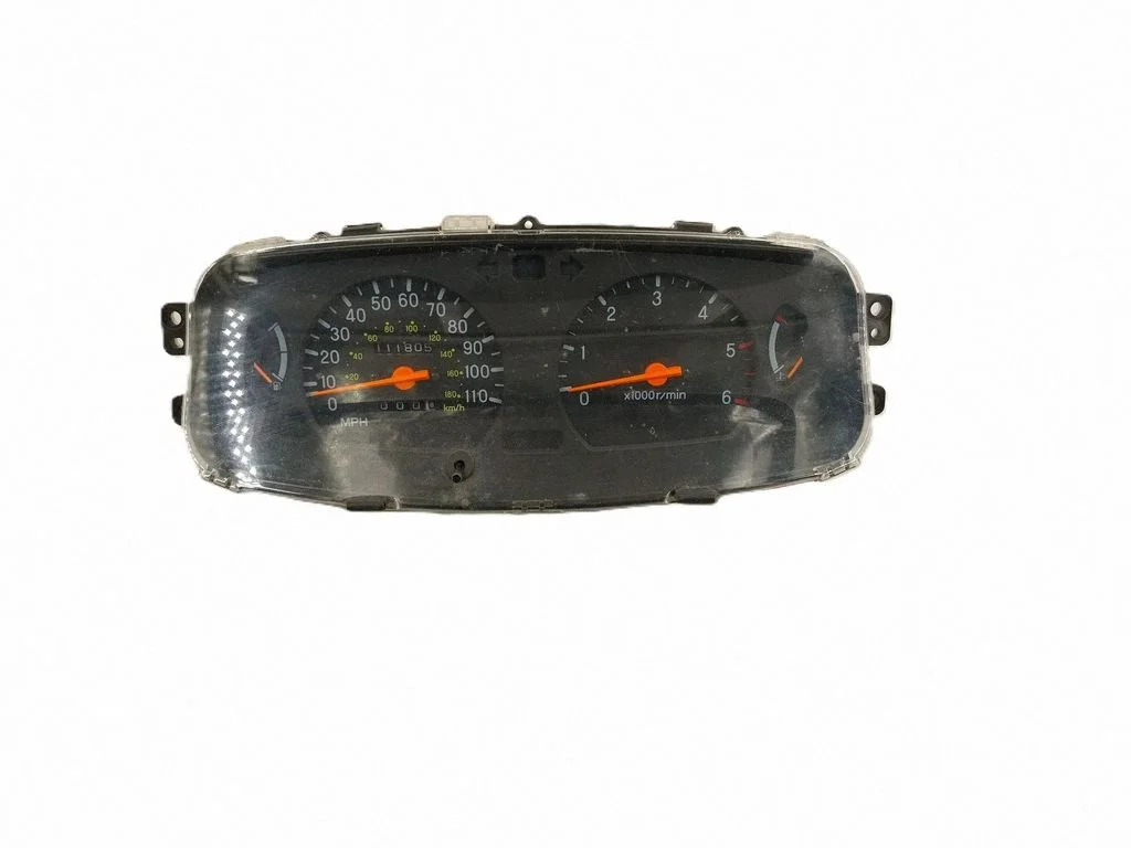 Spidometrs (instrumentu panelis) – Mitsubishi L200 (1996-2006)