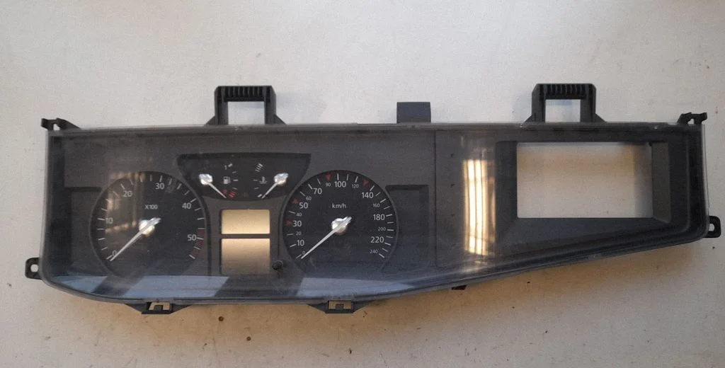 Speedometer (instrument cluster) 8200013676