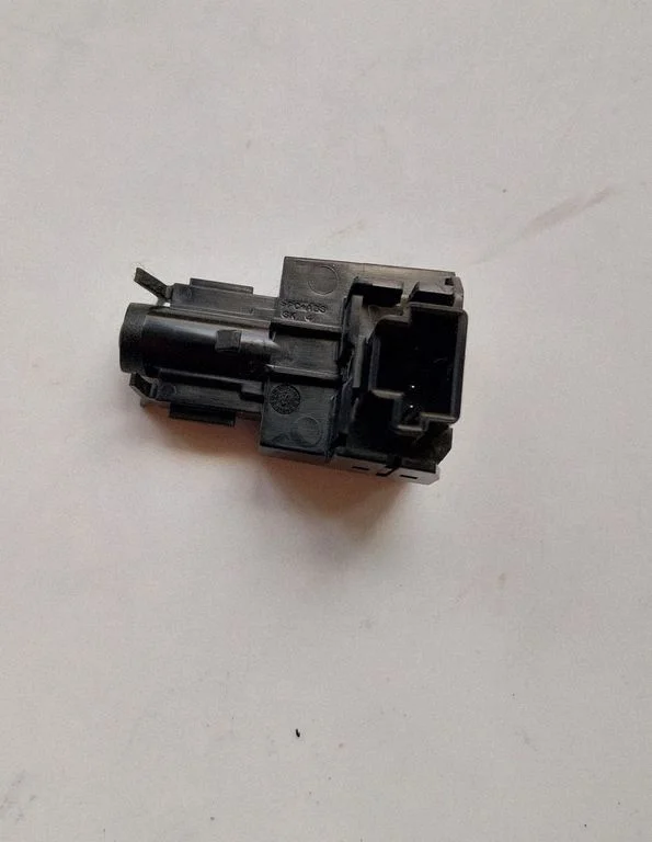 Oil temperature sensor – Skoda Octavia Mk4 (2019-)