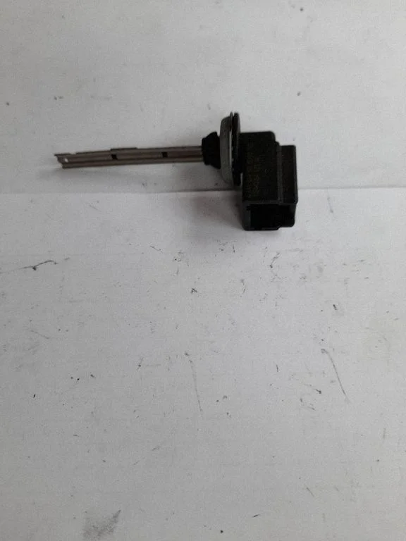 Oil temperature sensor – Citroen C4 I (2004-2010)