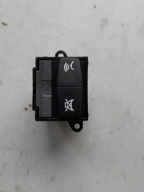 Other switches/knobs/shifts 8200002435A