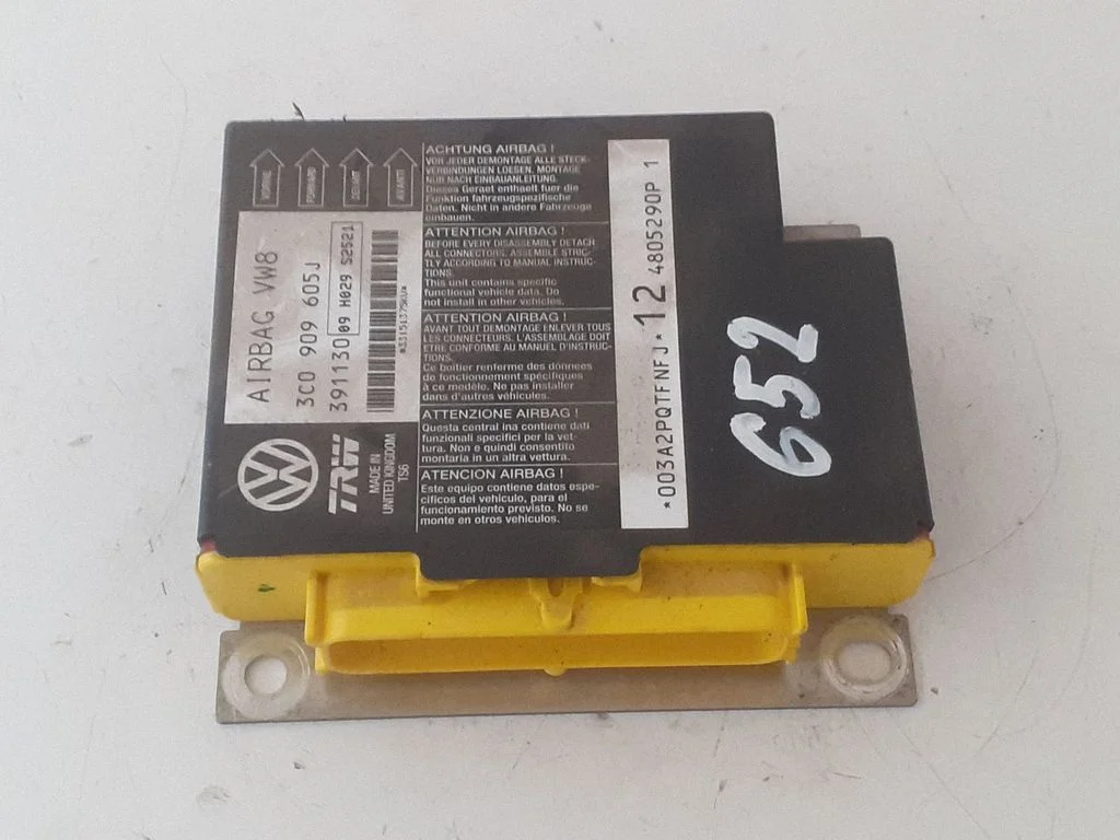 Drošības spilvenu vadības bloks – Volkswagen Passat B6 (2005-2010)