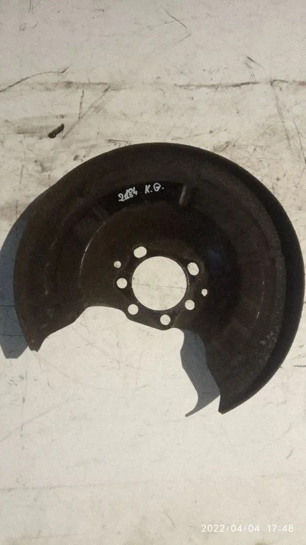Rear brake disc plate dust cover 90498290