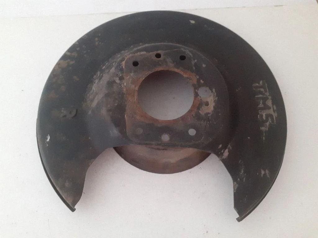 Tagumise piduriketta tolmukaitse TM5R