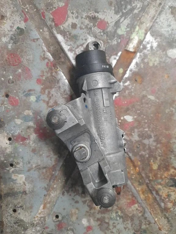 Ignition lock – Volkswagen Passat B5.5 (2001-2005)