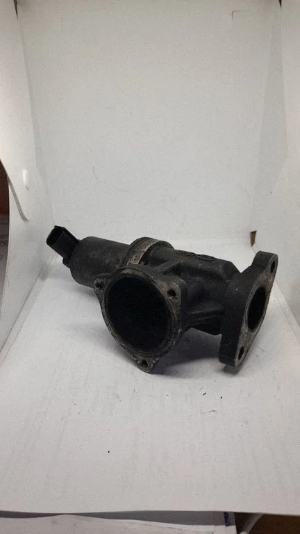 EGR valve – KIA Carens II (2007-2012)
