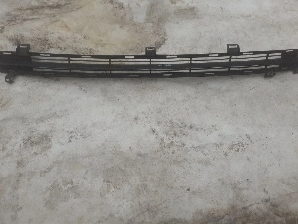 Front grill 9654195277